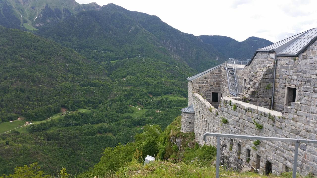 Albergo Roncone Exterior photo